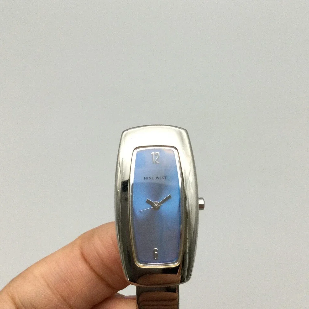 Nine West Womens Watch 19mm Silver Tone Stainless Steel Blue MOP New Battery